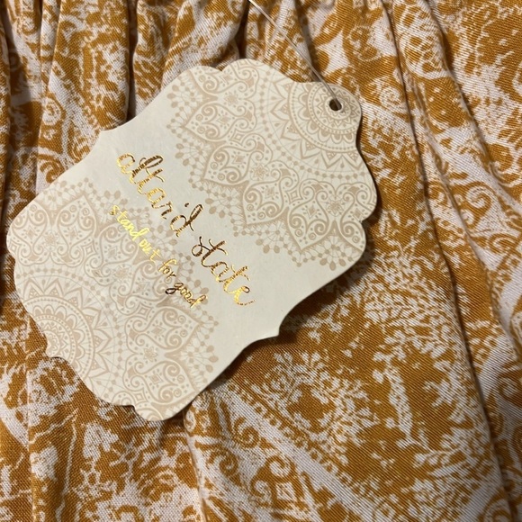 Altar’d State crop top - Picture 2 of 5